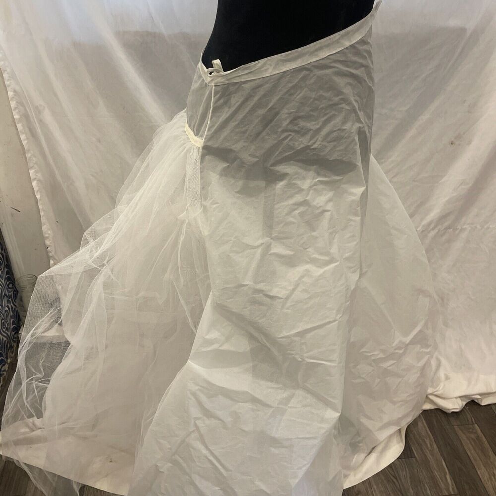 1950 Crinoline by Crinolines and Hoops Merry Modes Inc. Underskirt Bustle 50’s